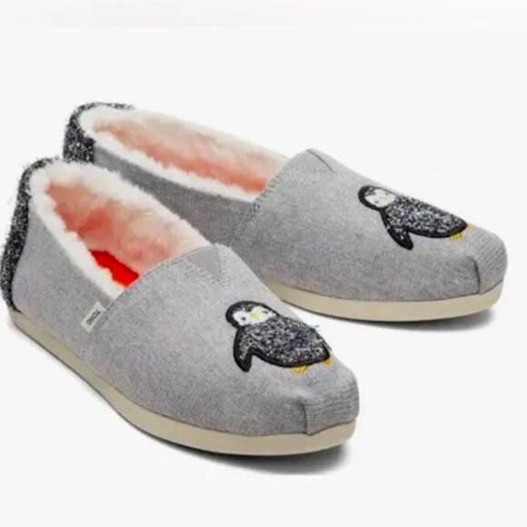 TOMS Alpargata - Fuzzy Penguin New in Box - Picture 1 of 12
